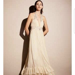 New Isadora Free People Maxi Dress
Gown Silver